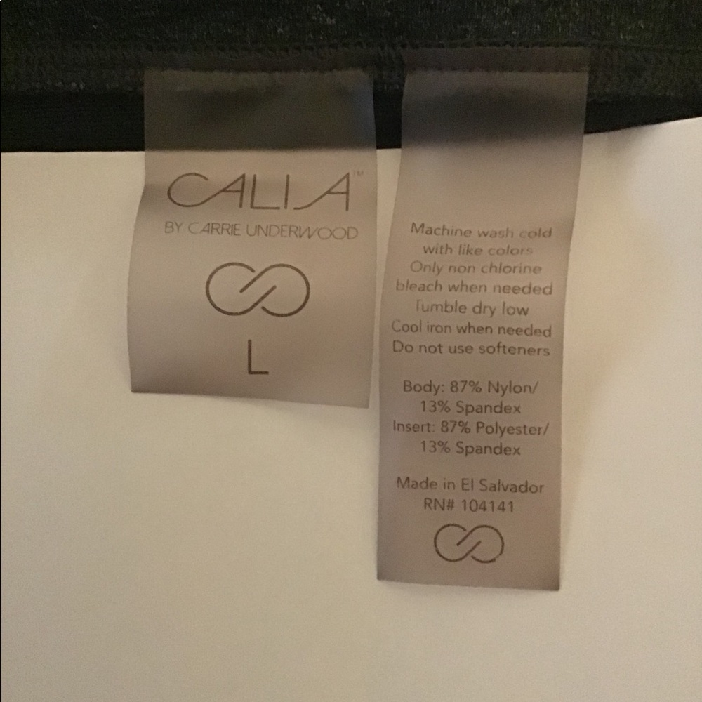 CALIA by Carrie Underwood Capri Leggings - Picture 10 of 10